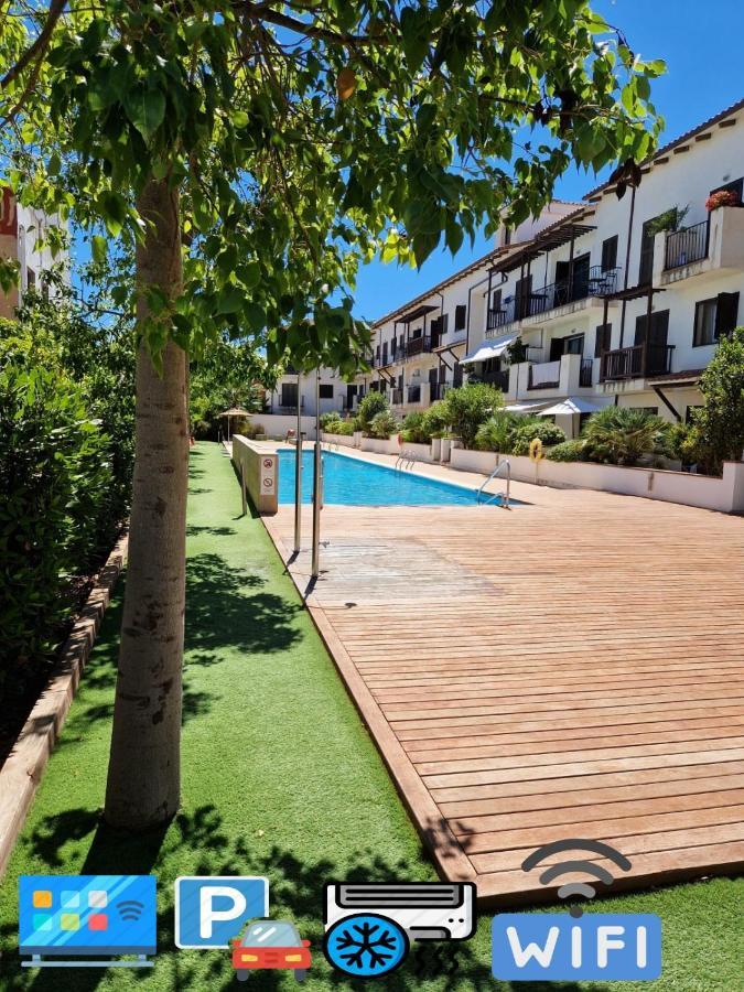 Apartament Residencial Delta Garden'S Sant Jaume d'Enveja Zewnętrze zdjęcie